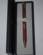Wood Ball Point Pen with Twist Top and Gold Tone Golf Club Clip